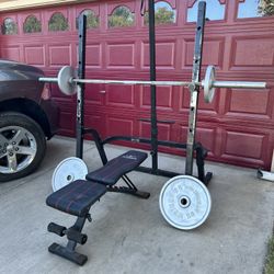 Half Rack Whit Pull Down + 180 Lbs All Olympic 