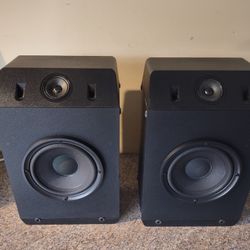 Bose Bookshelf Speakers 