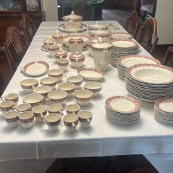 🌹 Vintage 107-Piece English China Set – “Marlborough Royal Petal” by Grindley England – $500 OBO 🌹