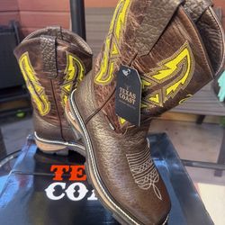 Men’s Working Boots ( Texas Coast ) Size 8,5-9 US