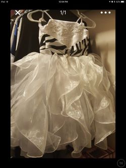 2t flowergirl