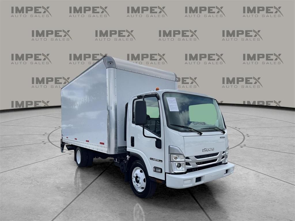 2024 Isuzu Npr