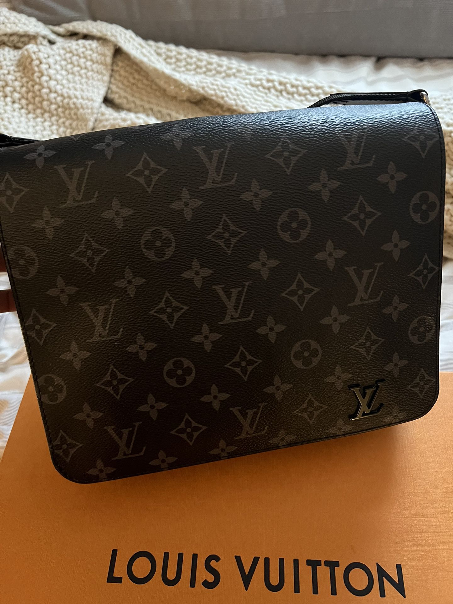 Louis Vuitton District PM Messenger Bag 