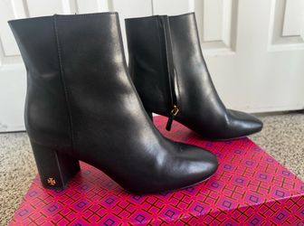 **LIKE NEW** Tory Burch Brooke 70MM Bootie | Calf Leather | Black | Size: 8.5