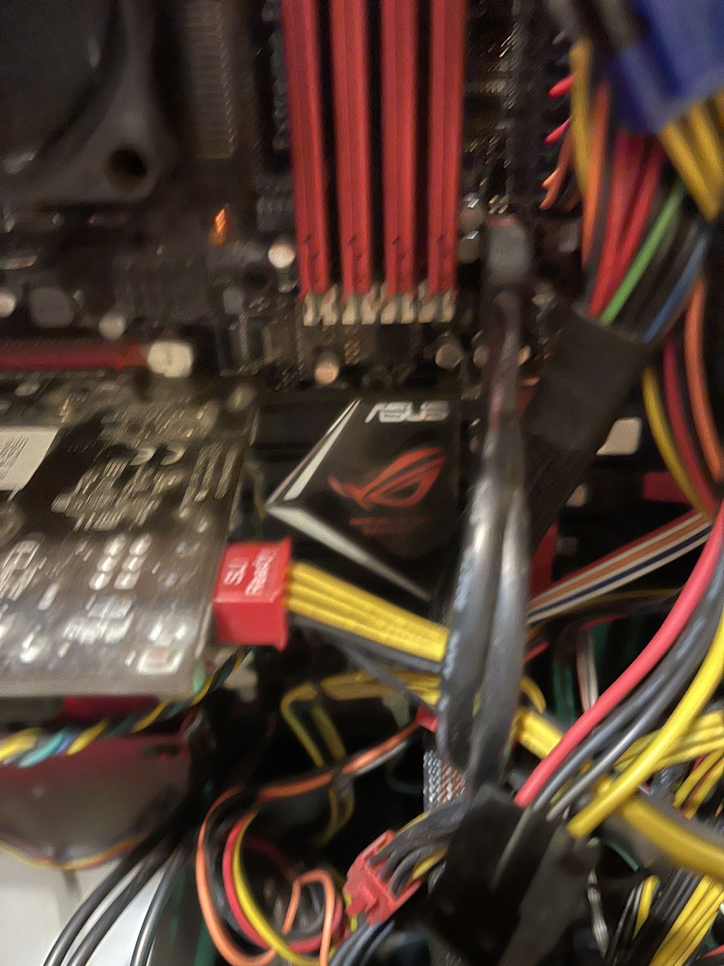 pc Gaming Amd Fx (Tm) -8320 Eight- Core Processor 3512MHz 4 Core (s) 32GB RAM 256GB SSD 1TB HDD WINDOWS 10 And Working Good