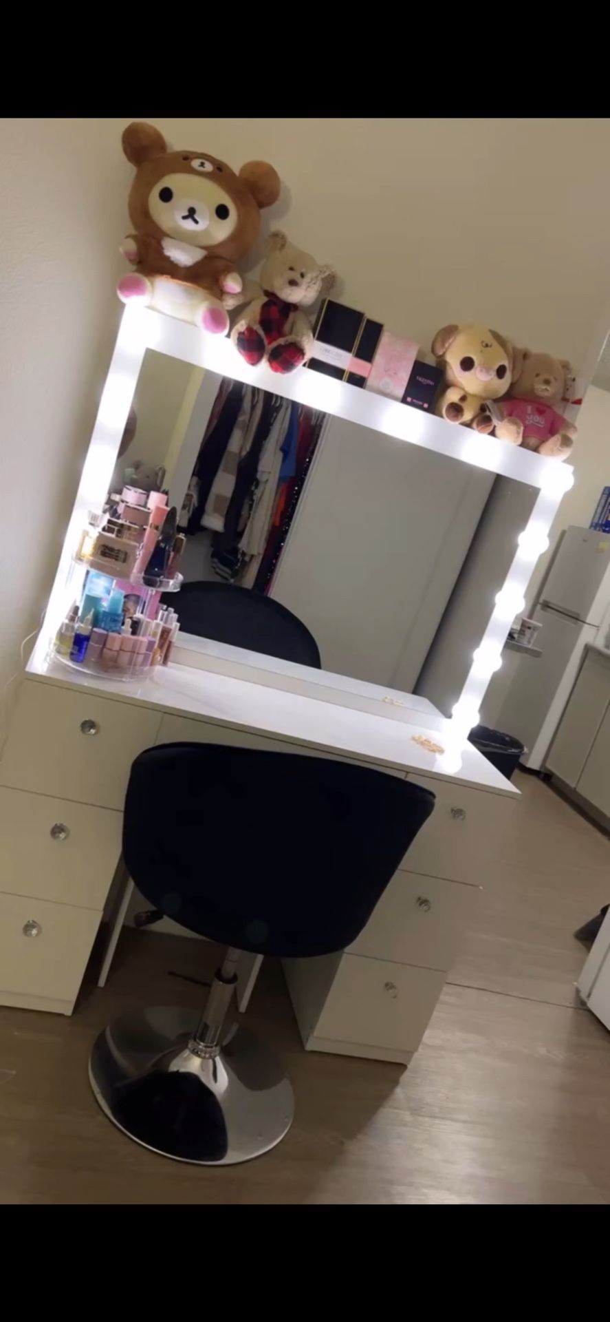 Marbled Vanity