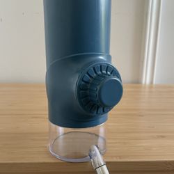 Dog Crate 24oz WATER DISPENSER (Stainless Steel Leak-Proof Ball) [OO]