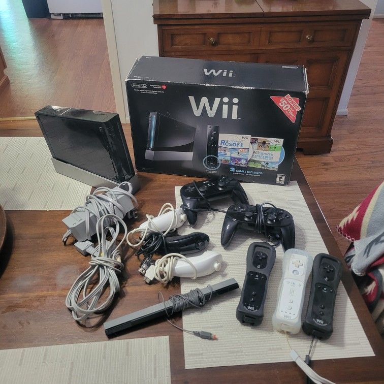 Nintendo Wii Bundle
