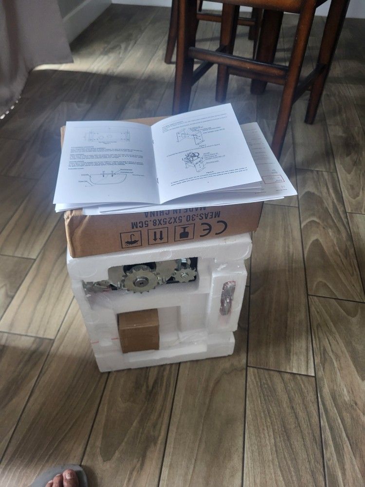 Brand NEW in BOX MOTOR for GATE