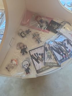 Horror jewlery keychain earrings funko etc