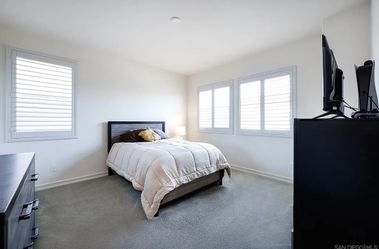 Full bedroom set