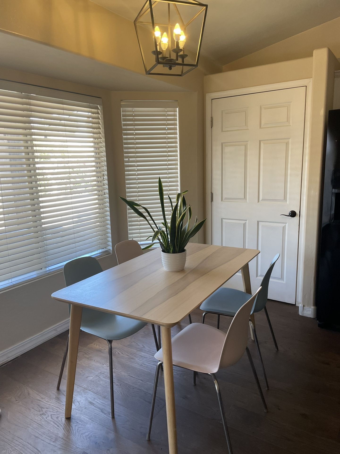 Dinner Table and Chairs