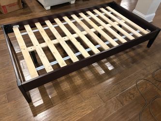 Mahogany Twin Size platform bed