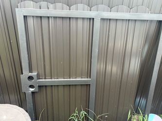 Durafence door