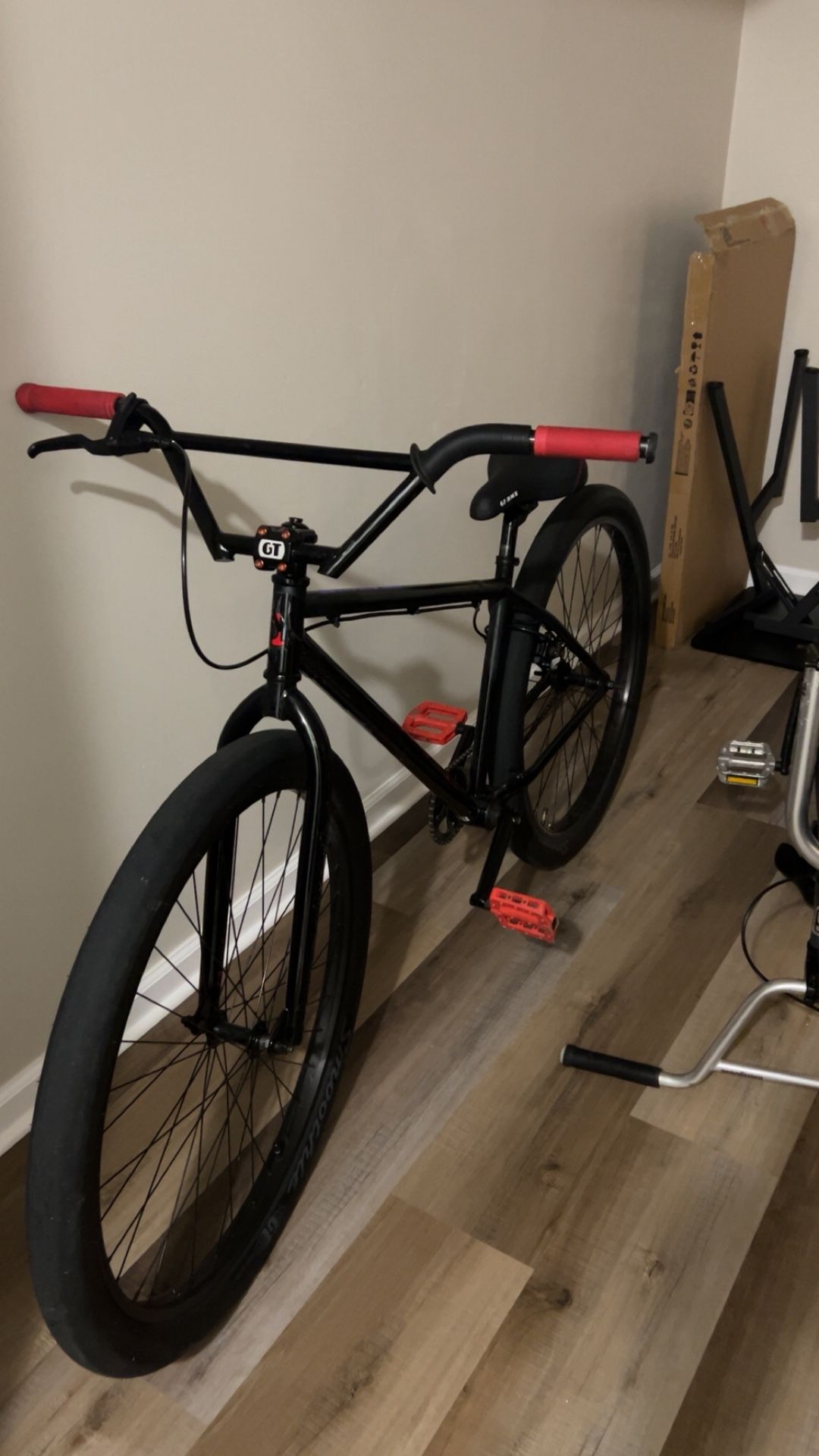 Wheelie Bike GT Performer 29in
