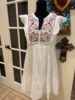 Women’s dress Small