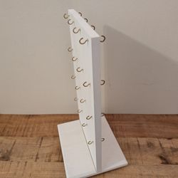 Rotating Jewelry Display Stand