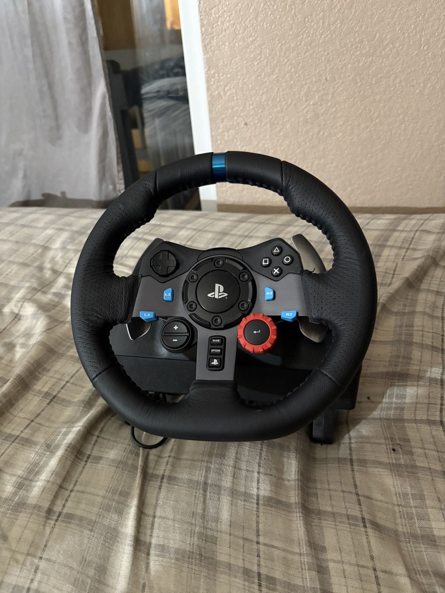 PS5 Steering Wheel Logitech