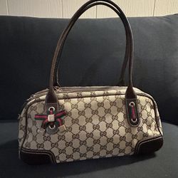 Authentic Gucci small princy boston bag with stamp code inside