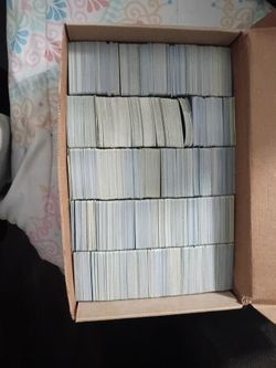 Large box of 3,000 Pokemon - English base & Japanese cards!!