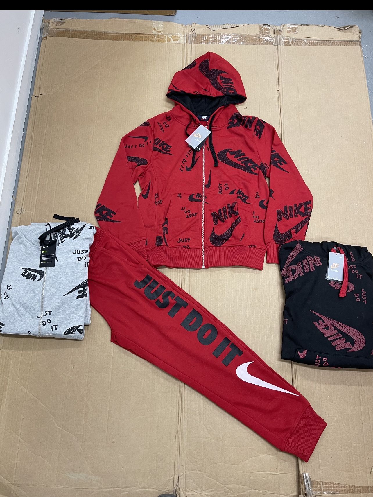 Nike Hoodie Out Fits