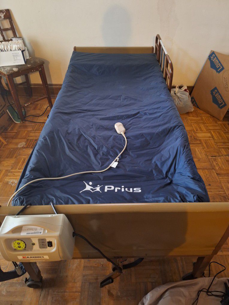 Hospital Bed With Electric Air Mattress
