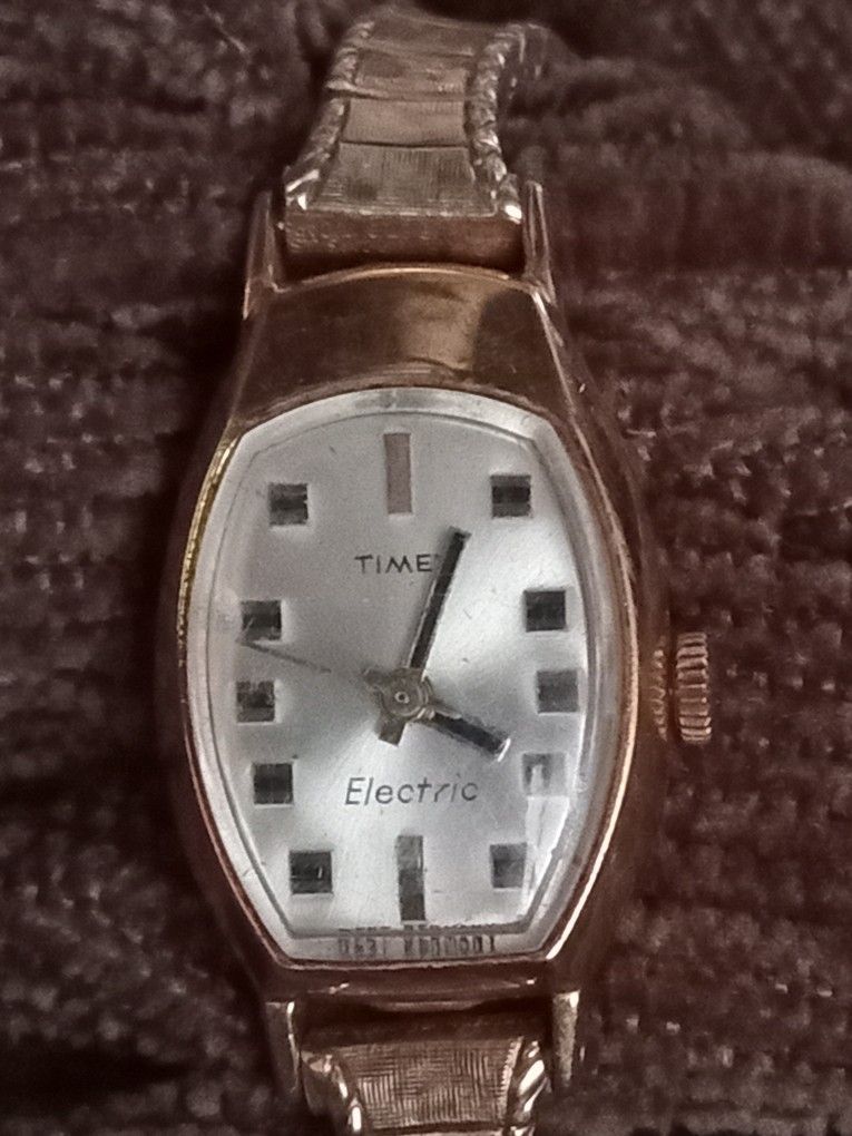 Vintage Timex Electric 10k Gold Filled Watch