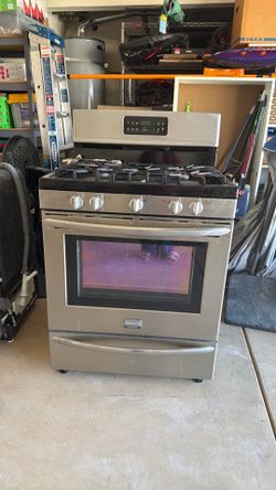 Frigidaire stove