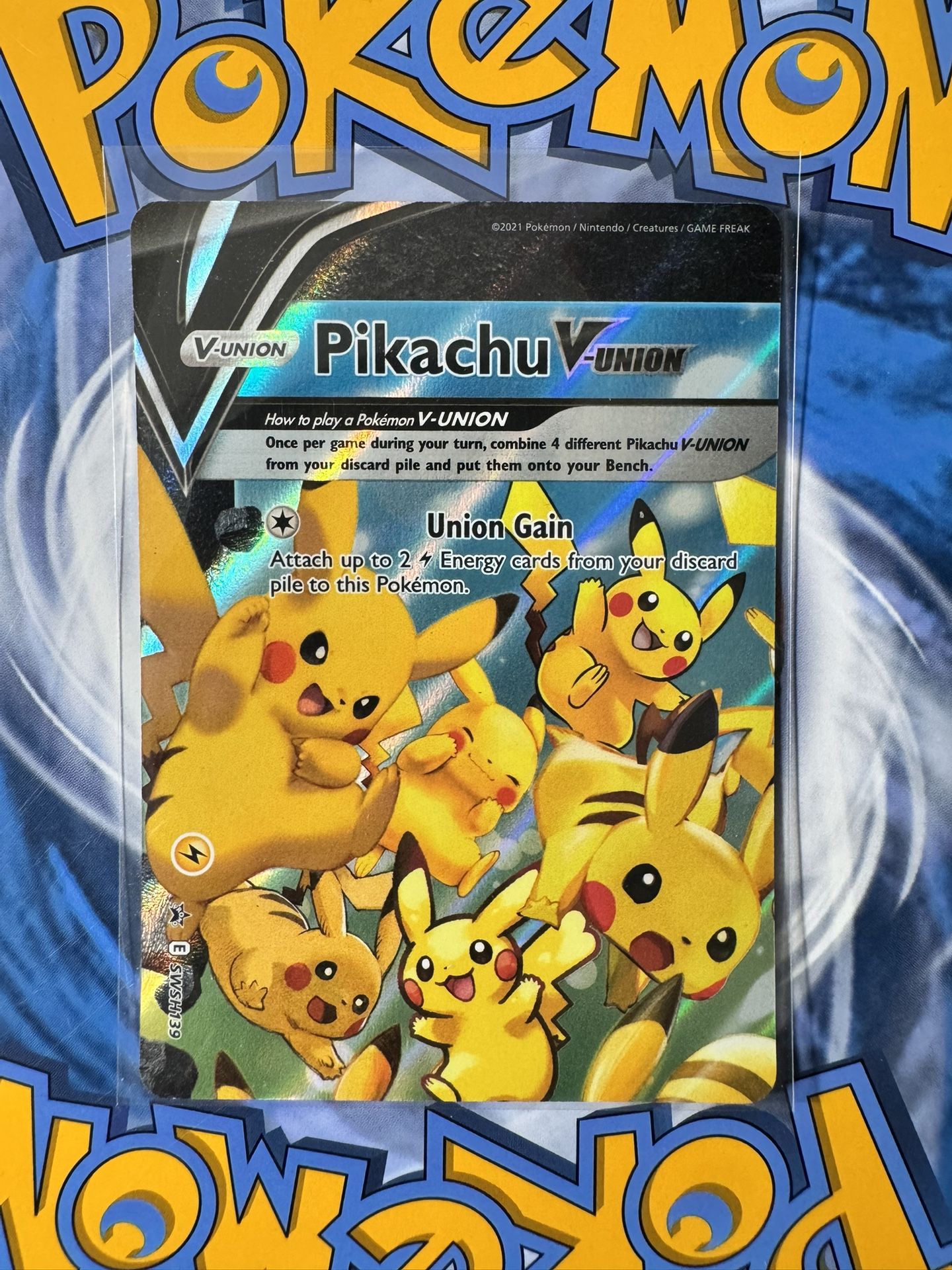 NM Pikachu V-Union - SWSH139 - Sword & Shield Promo Card