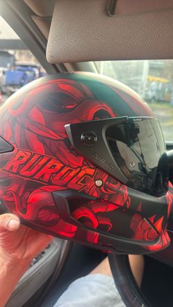 Motorcycle helmet