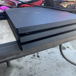 PS4 Pro Bundle