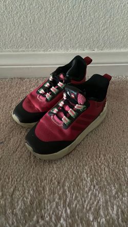 Free Toddler shoes - Size 4 to 8K