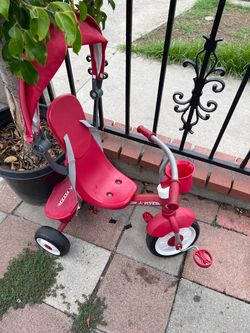Radio Flyer