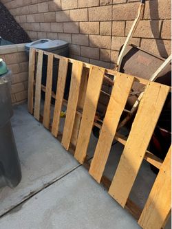 FREE Double pallet