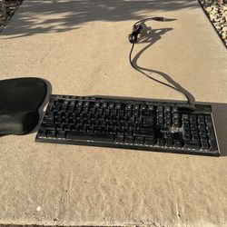 Mechanical Keyboard And Mousepad