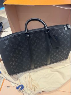 Louis Vuitton Keepall Bandoulière 50 Light Up designed by Virgil Abloh