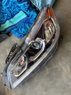 2017 to 2019 Honda Accord Headlights