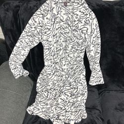 Victoria’s Secret/Small/White And Black