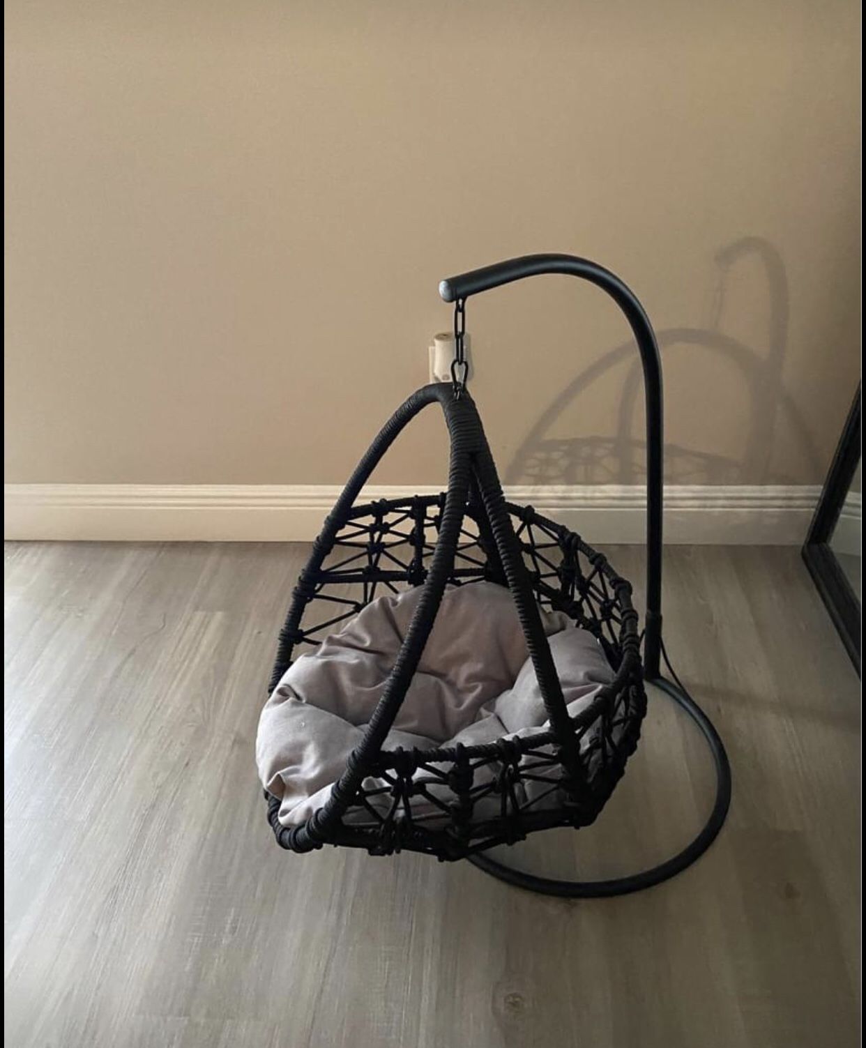 Hanging Pet Bed for Sale in Heathrow, FL OfferUp