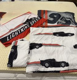 BRAND NEW Disney Cars Sheets