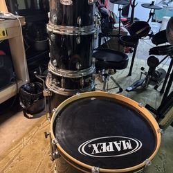 Mapex Venus Series Drum Set