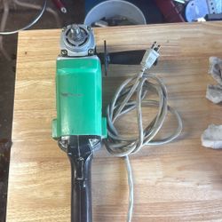 Hitachi 7 Inch Sander Polisher