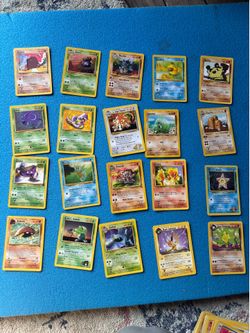Vintage pokemon cards set 3