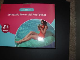 Brand New in box Dehumi BIG Inflatable Mermaid Pool Float/Floatie - 86.6”×45.3”×17.7” AGE 3+