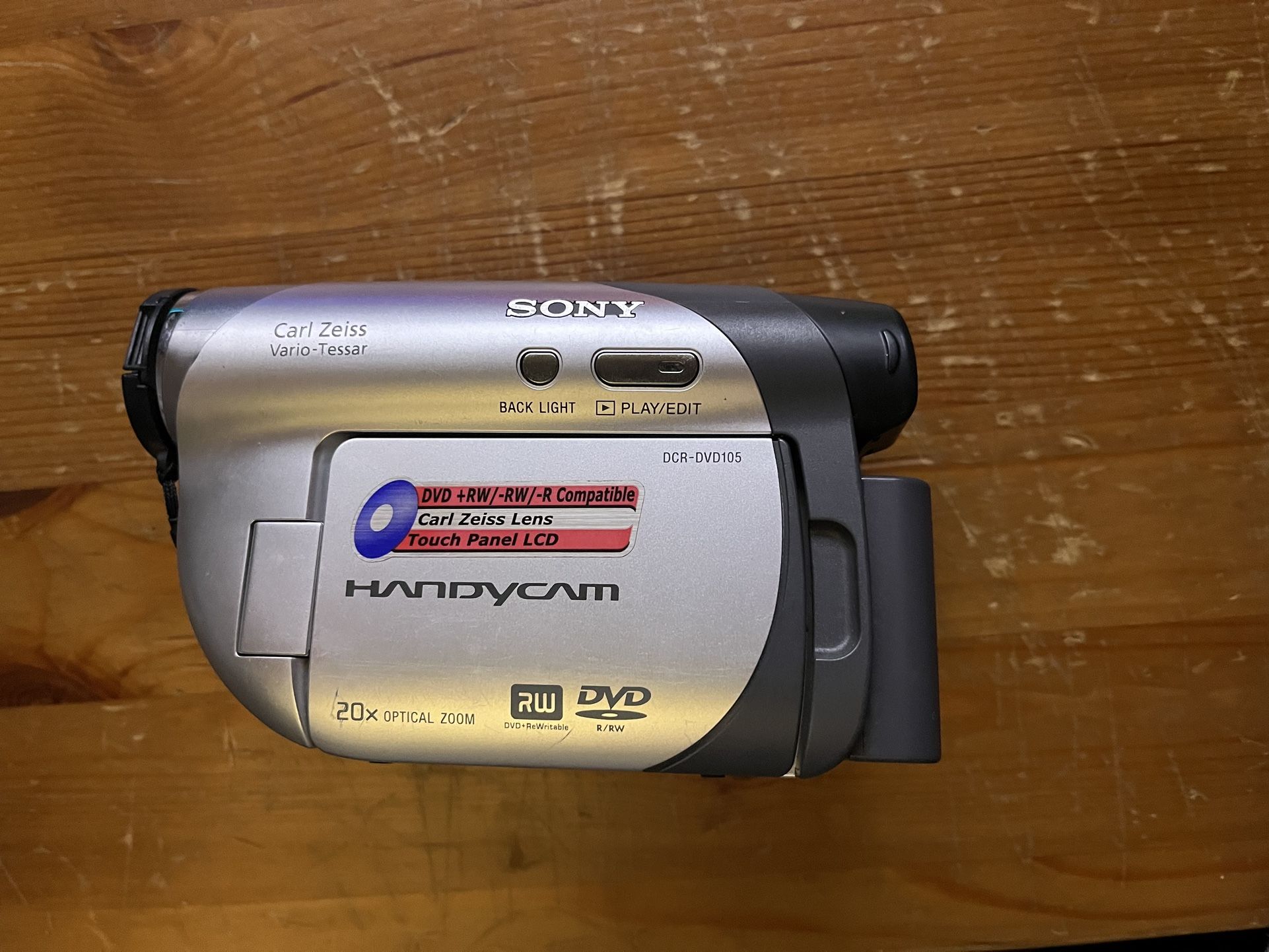 Sony Handycam DCR-DVD105 Video Camera Camcorder With Charger And Mini DVD-R