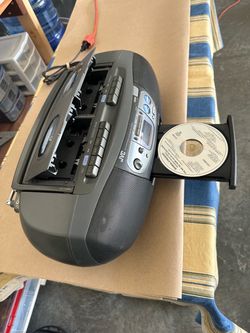 JVC STEREO BOOM BOX