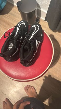 Nike Alpha Football Cleats Size 8.5