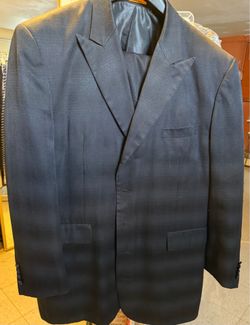 Men’s Black suit 50R