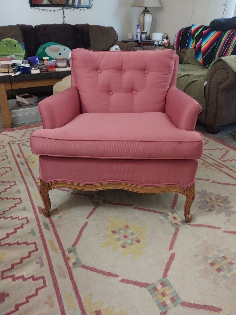 Vintage Pink Upholstered Accent Chair With Cabriole Legs