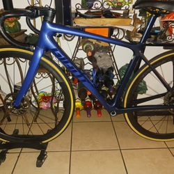 Giant 52 " 40 Rapit Roval